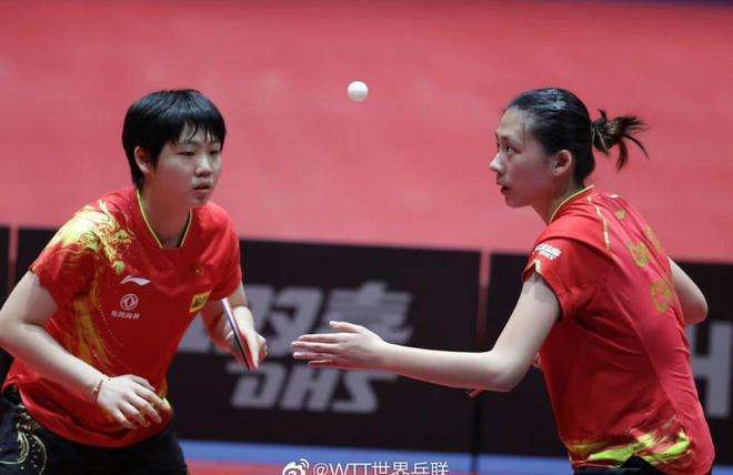 在对方中锋 在对方中锋